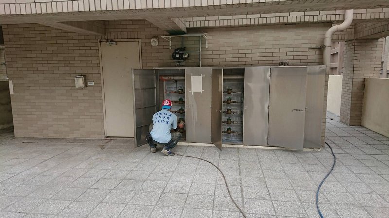高雄屋頂地板防水工程・工程照片 06