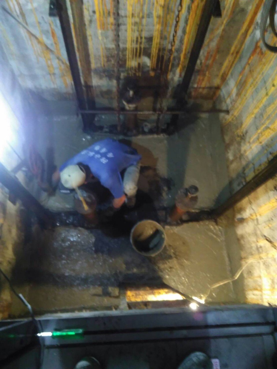 高雄電梯機坑漏水防水工程・工程照片 03